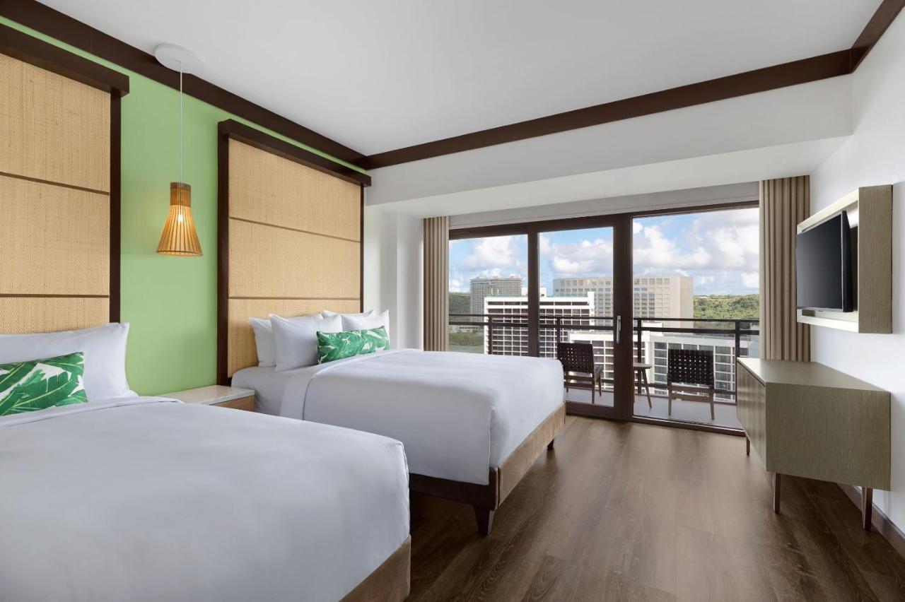 Dusit Beach Resort Guam Tumon Esterno foto