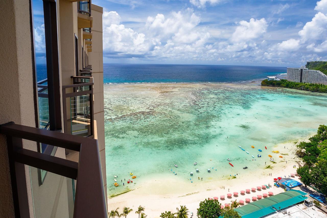 Dusit Beach Resort Guam Tumon Esterno foto