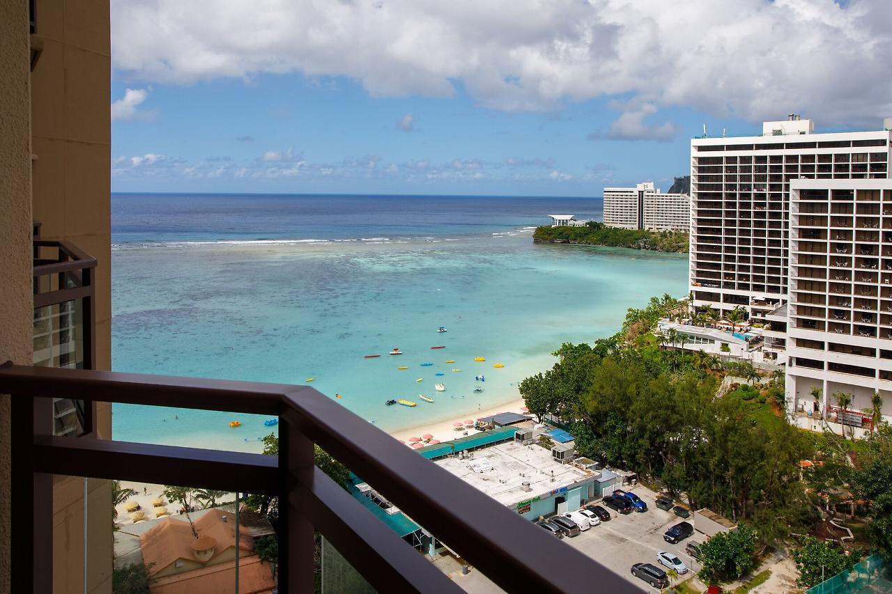Dusit Beach Resort Guam Tumon Esterno foto