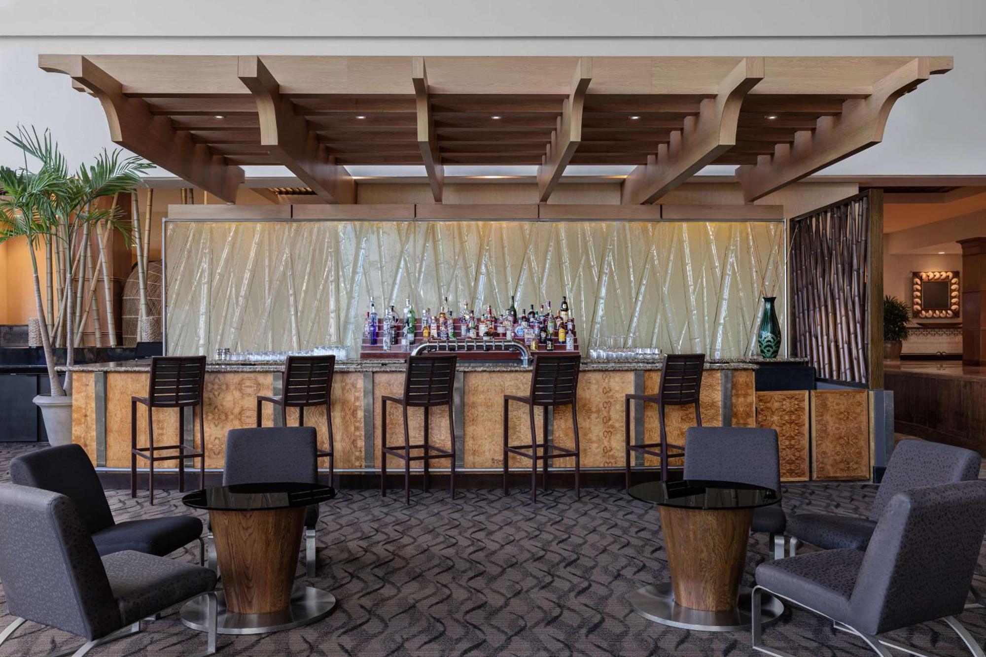 Dusit Beach Resort Guam Tumon Esterno foto